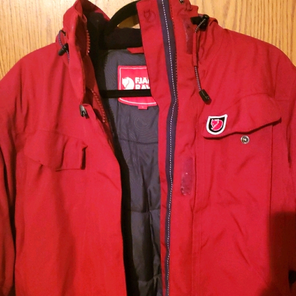 Fjallraven Jacket - Picture 1 of 2
